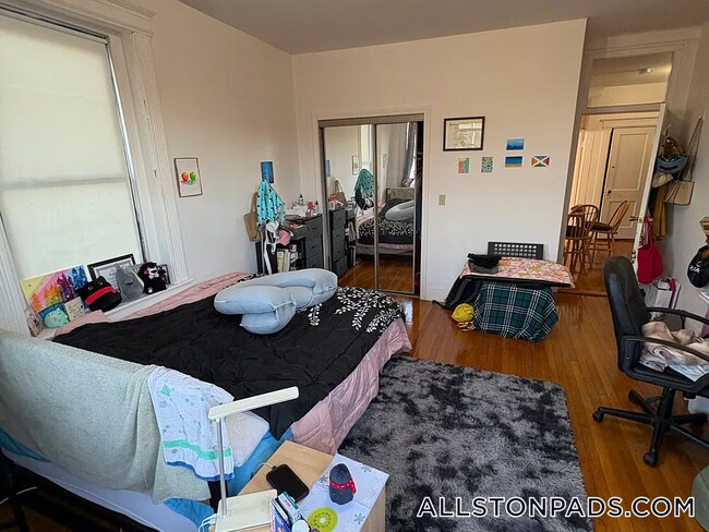 Foto del edificio - 1254 Commonwealth Ave