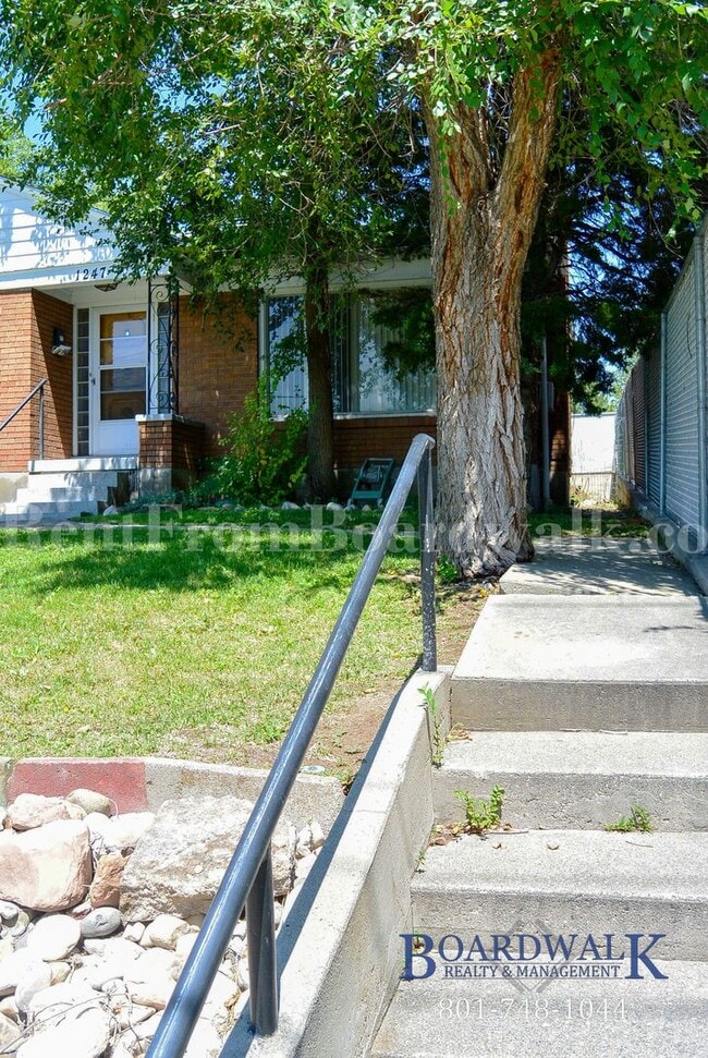 Building Photo - 1247 E 1300 S