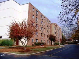 Foto principal - Hampton House Apartments