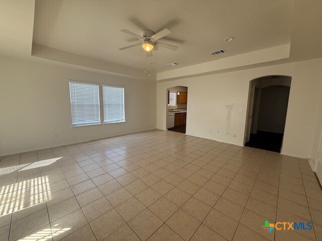 Foto del edificio - 1160 Hilltop Dr