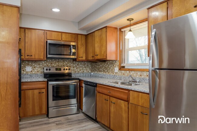 Building Photo - 5108 N Smalley Avenue, Kansas City, MO 64119