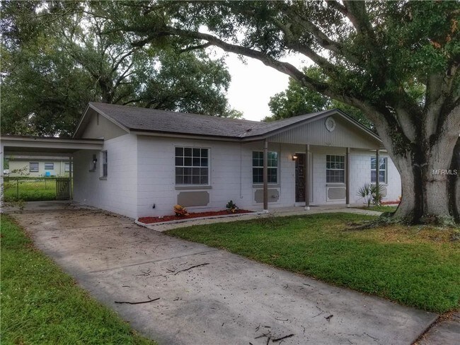 Building Photo - 4321 Wallace Cir