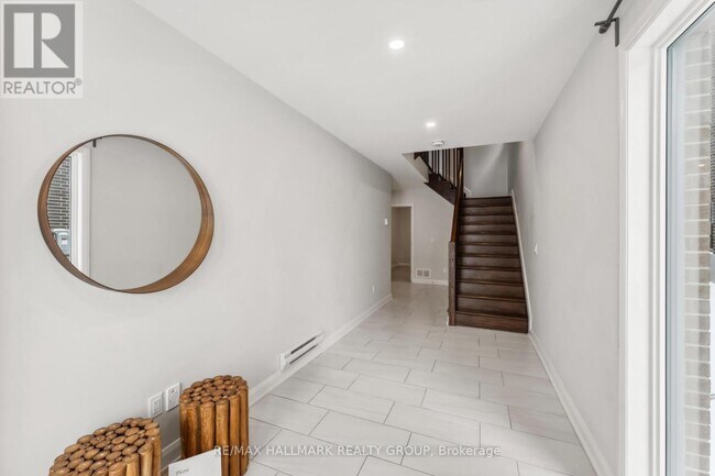 Photo du bâtiment - 167 Boundstone Way