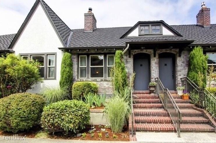 Primary Photo - 2 br, 2 bath Condo - 804 E Allison St