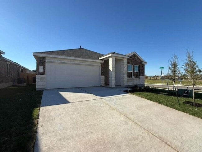 Foto del edificio - 200 Herald Dr