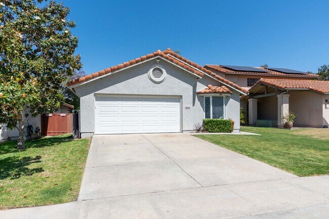 Foto del edificio - 4 Bedroom Home with Attached ADU in Scripps Ranch