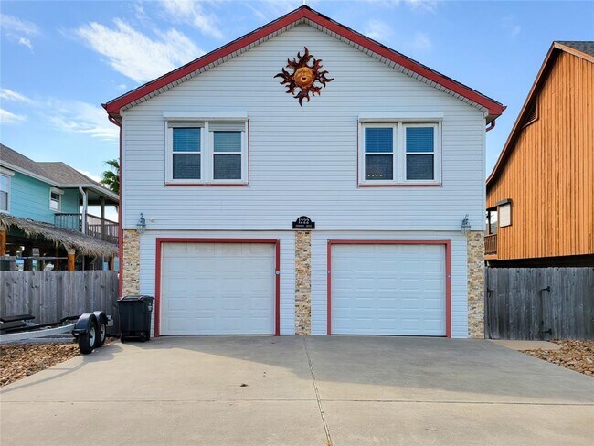 Foto del edificio - 1222 Edwards Dr