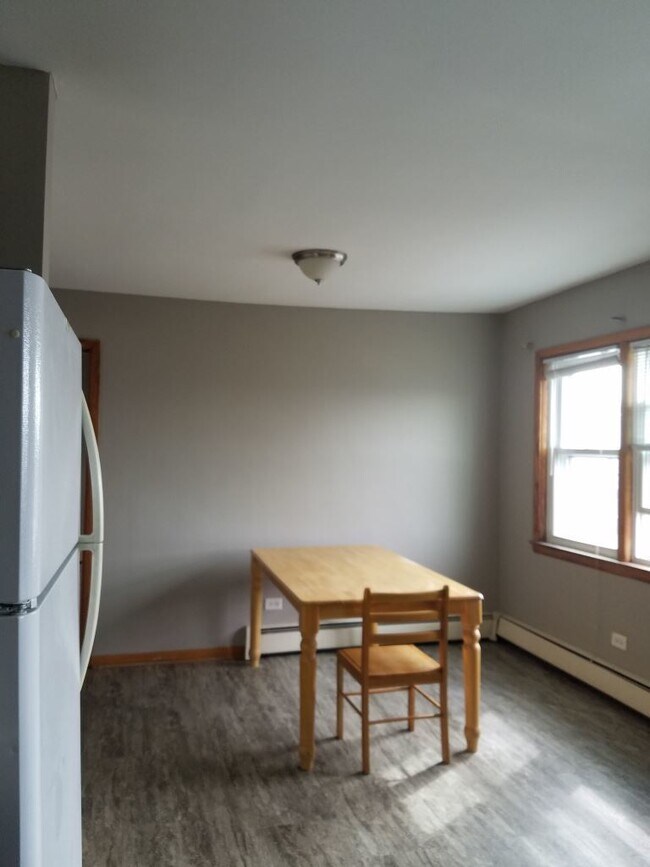 Foto del edificio - 5819 W 54th Pl