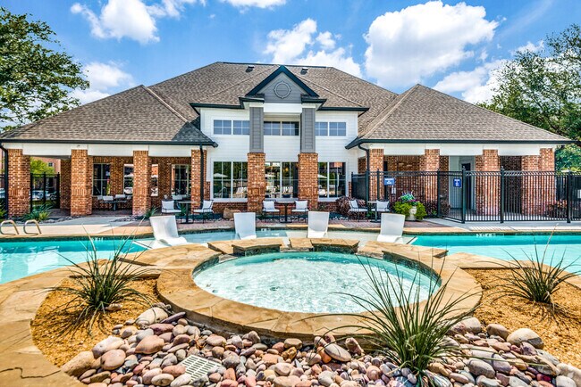 Carrington Village Apartments for Rent with Utilities Included