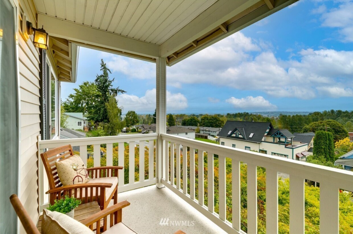 5210 S 3rd Ave Unit A, Everett, WA 98203 Condo for Rent in Everett