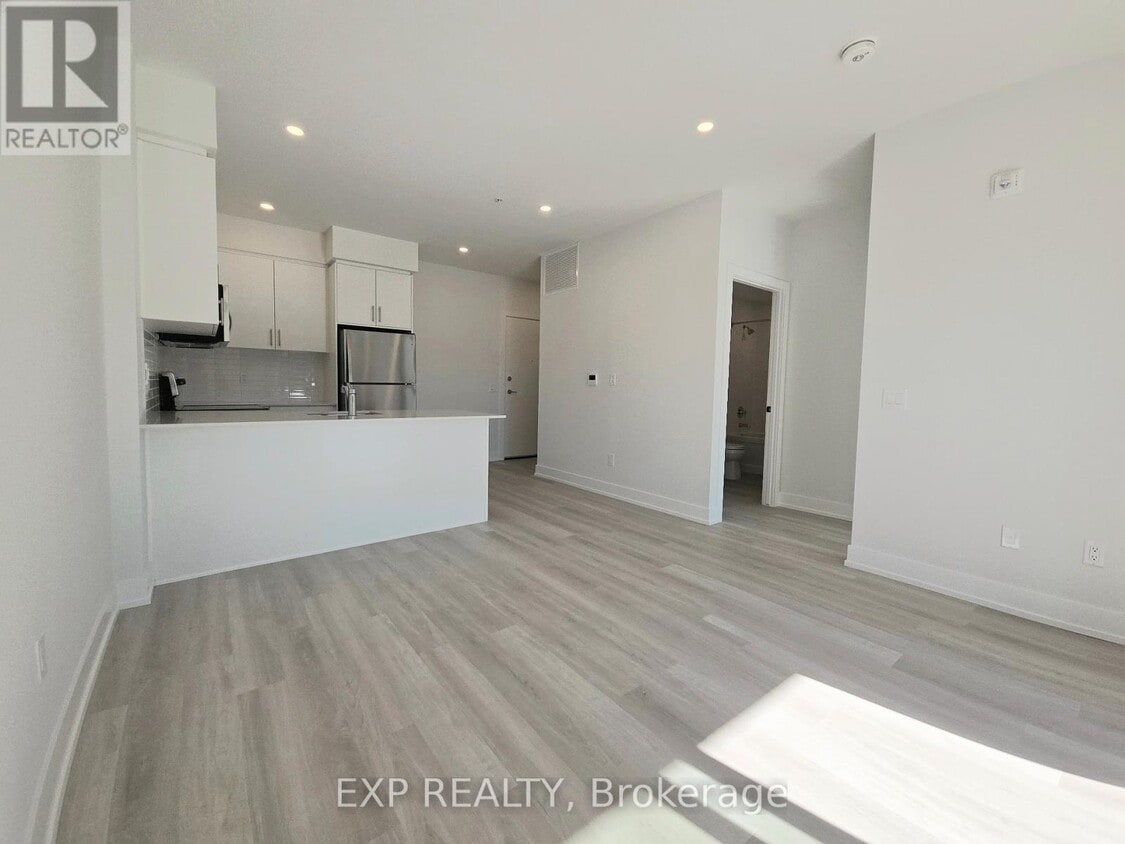 Photo principale - 1100 Lackner Pl