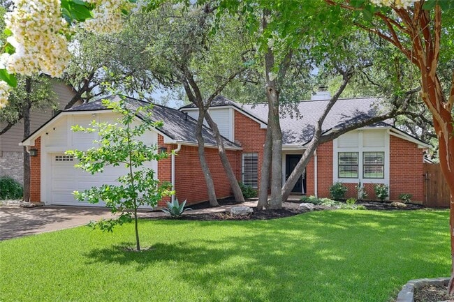 Building Photo - 3205 Festus Dr