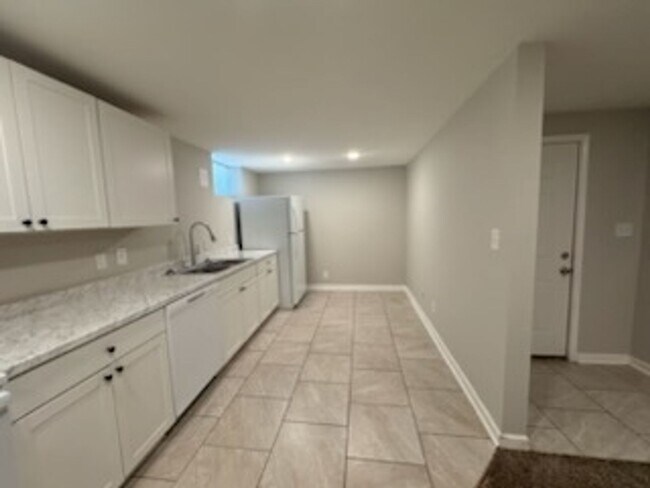 Foto del edificio - 506 Hicks Ave