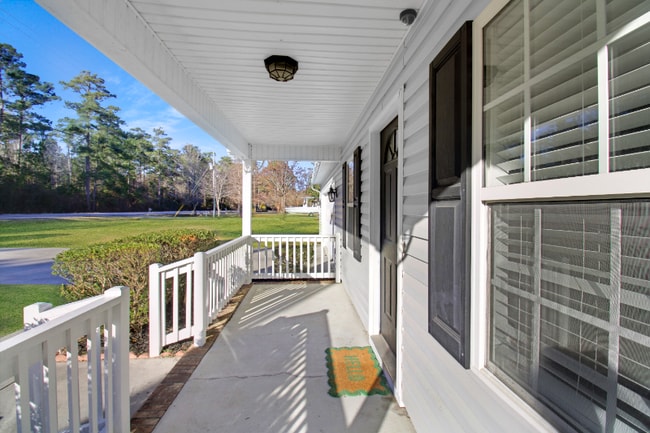 Building Photo - 405 NC-172