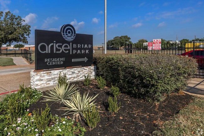 Building Photo - 10401 Old Bammel N Houston Rd