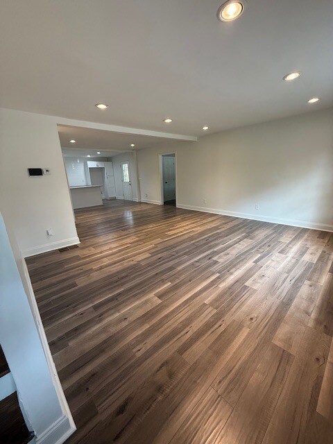 Foto del edificio - 4334 Winters Chapel Rd