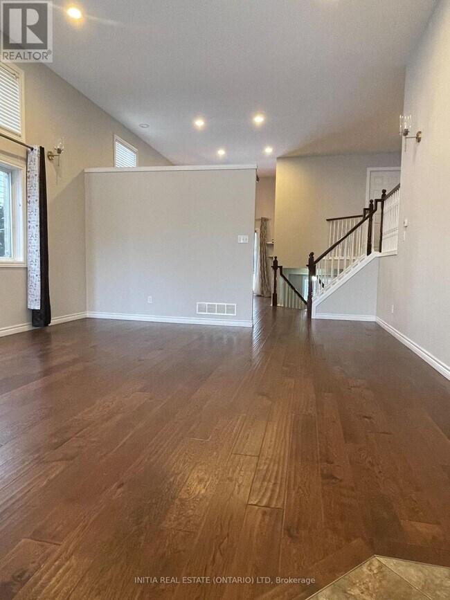 Building Photo - 1283 Nicole Ave