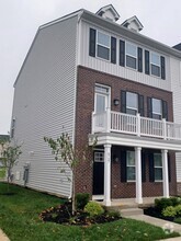 Building Photo - 4727 Franklin Cir