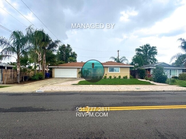 Building Photo - REMODELED 4 BEDROOM HOME IN RIVERSIDE!!