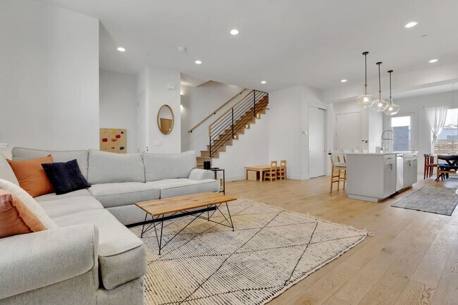 Foto del edificio - 3 bed 3 bath Townhouse in Boulder Availabl...