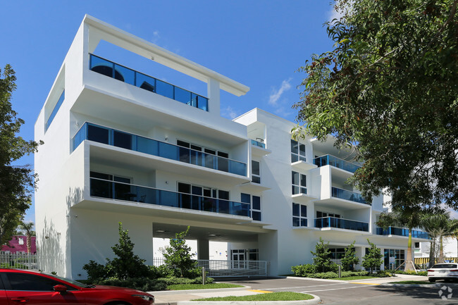 Building Photo - The One Luxury Condominiums
