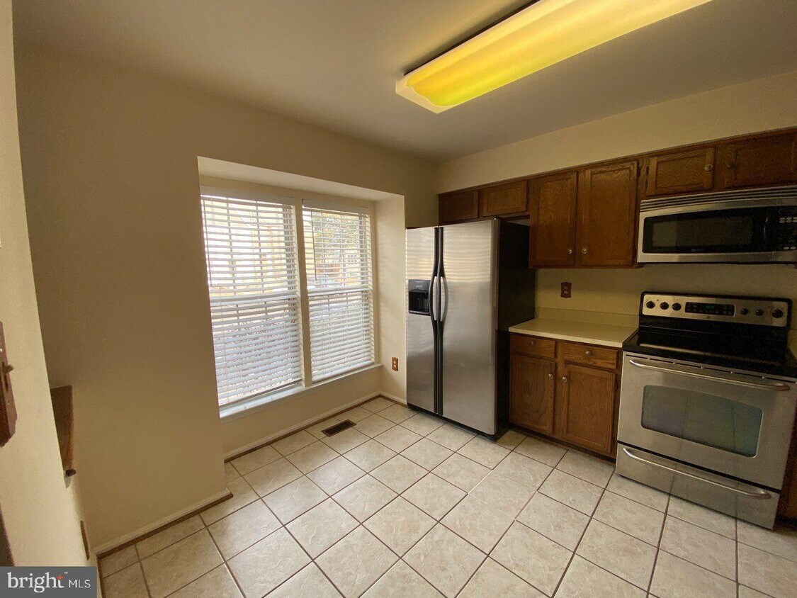 700 Lions Gate Ln, Odenton, MD 21113 Townhome Rentals in Odenton MD