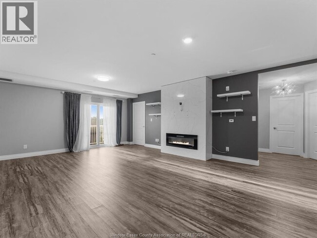 Building Photo - 1675 Banwell Rd