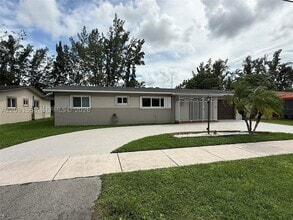 Building Photo - 11450 SW 47th St
