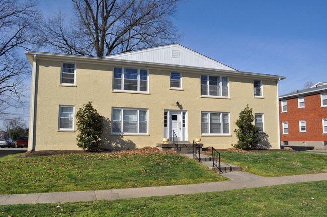 Foto del edificio - 2910 Abigail Dr