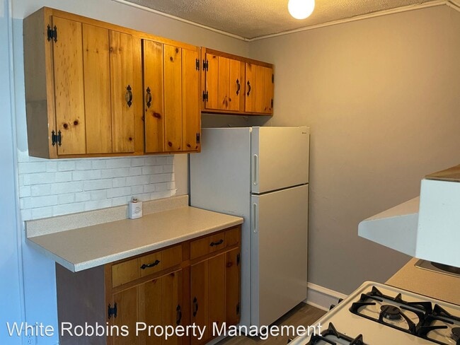 Building Photo - 1 br, 1 bath House - 2302 N. Harrison St - #3
