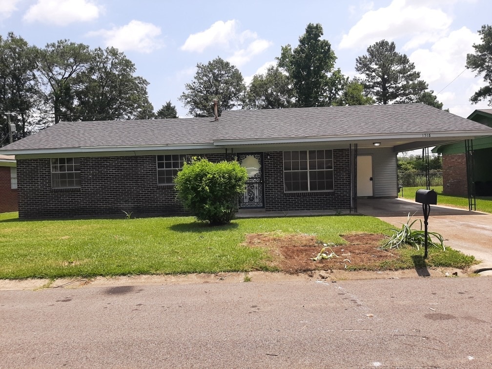 1518 N 27th St, Columbus, MS 39701 House Rental in Columbus, MS