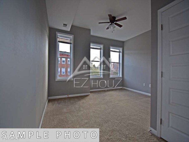Foto del edificio - 3 br, 1.5 bath Apartment - 525 Wildwood Pkwy