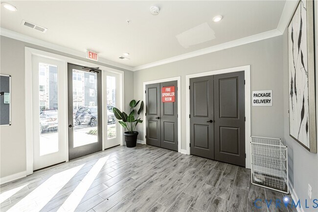 Foto del edificio - 6601 Citory Way