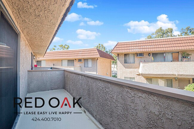 Foto del edificio - 821 N Wilcox Ave