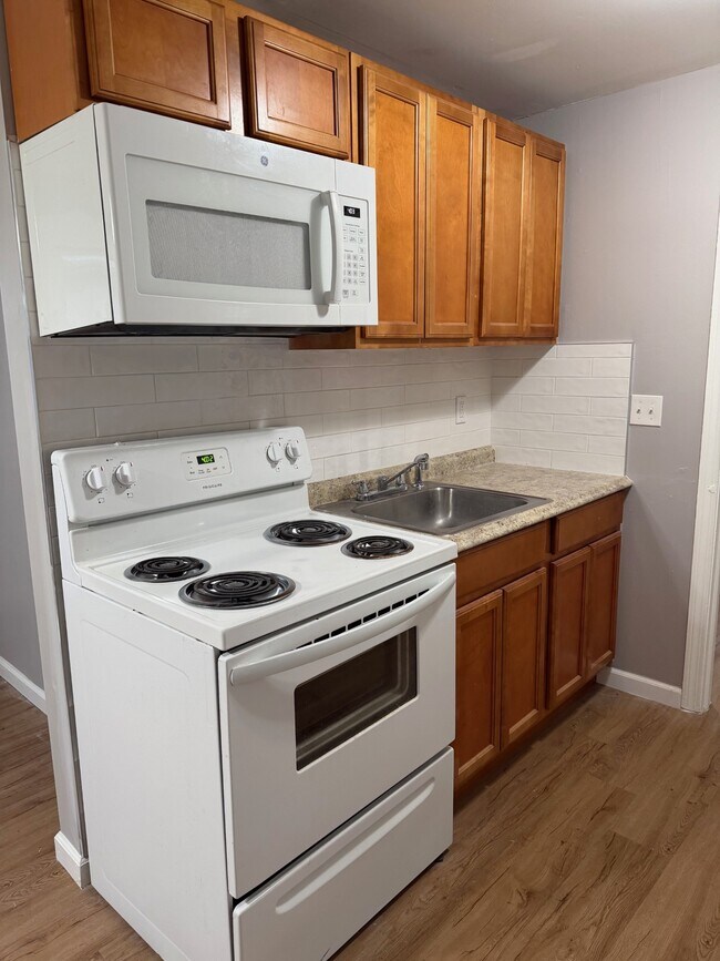 Foto del edificio - 4 Nesbit Ave