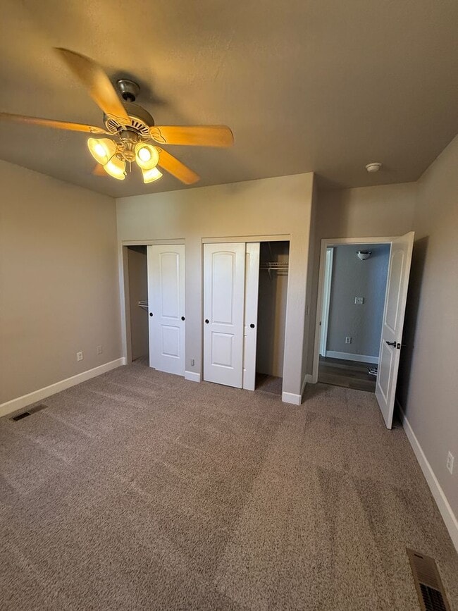 Building Photo - 3170 Juniper Ridge Dr