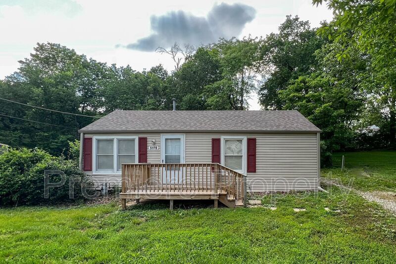 Primary Photo - 5128 Booth Ave