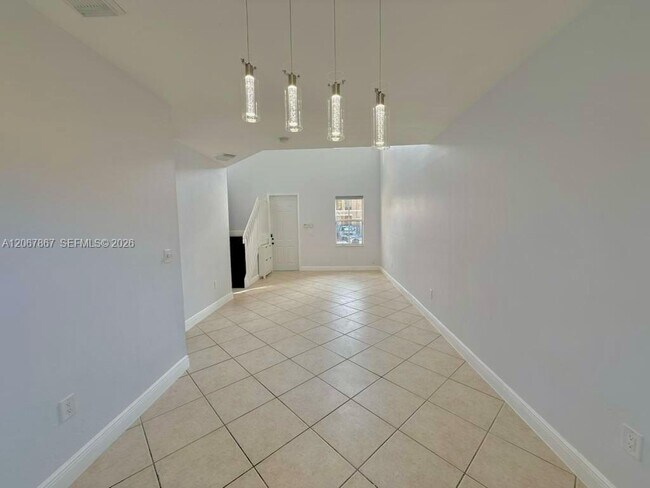 Foto del edificio - 922 NW 134th Ave