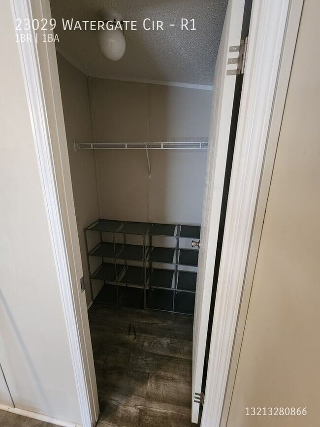 Building Photo - 23029 Watergate Cir