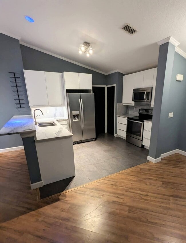 Foto del edificio - 5339 Peach Blossom Blvd