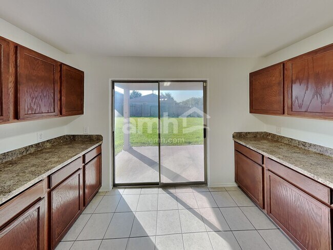Foto del edificio - 1143 Desert Willow Ln