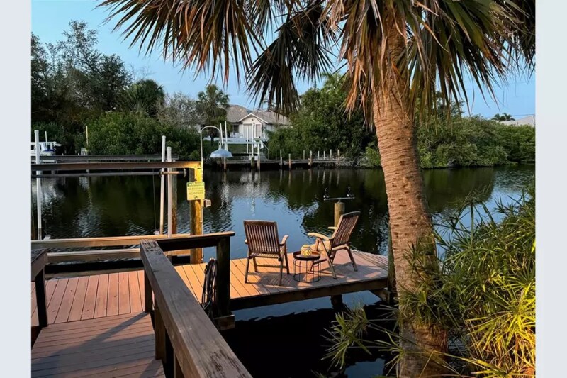 Foto principal - 4656 Pompano St