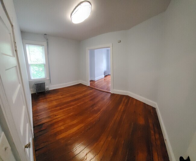 Foto del edificio - 82 Rockland St