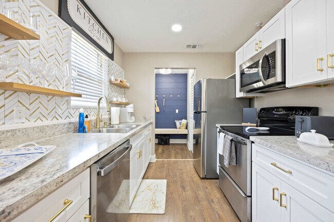 Foto del edificio - 3145 Aspinwall Ave