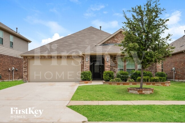 Building Photo - 4413 Lakeview Dr