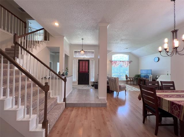 Foto del edificio - 3633 Longbow Ln