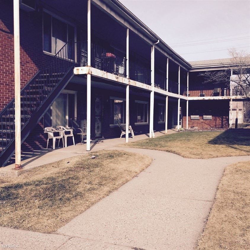 15130 Fenkell St, Detroit, MI 48227 Condo for Rent in Detroit, MI