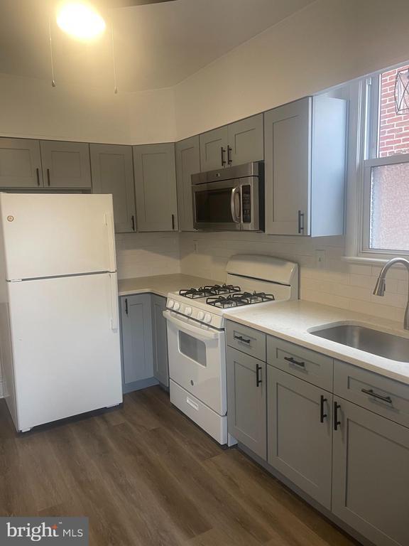 Foto del edificio - 238 6th Ave