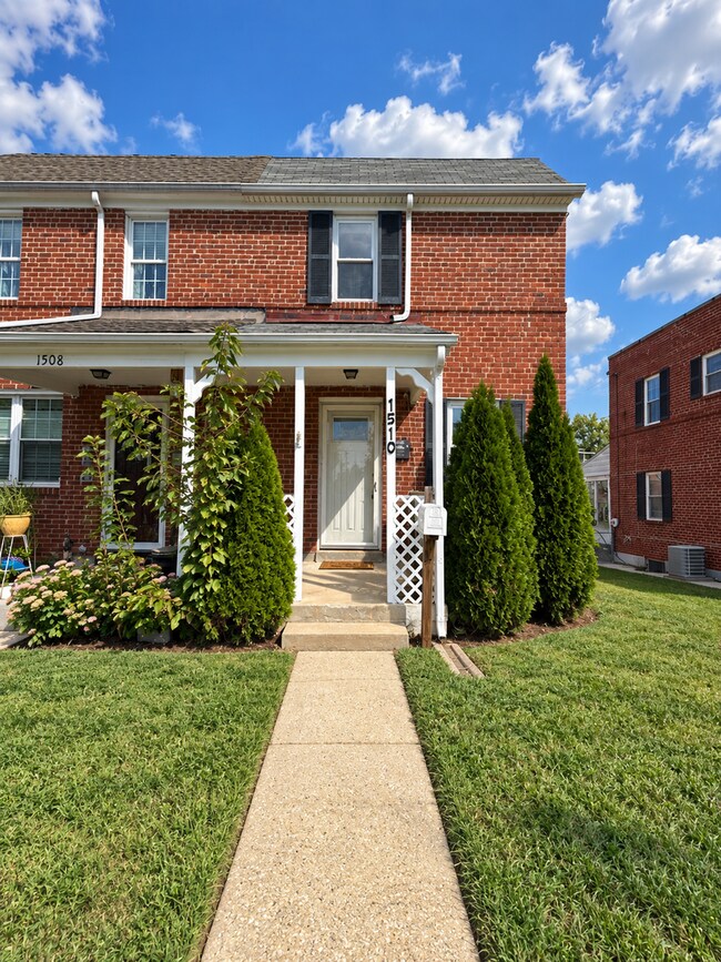 Building Photo - 1510 Dornton Ave