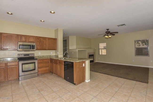 Foto del edificio - 8242 W Melinda Ln